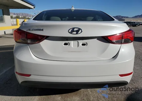 2015 Hyundai Elantra Se z USA, uszkodzony, nr VIN 5NPDH4AE4FH566427